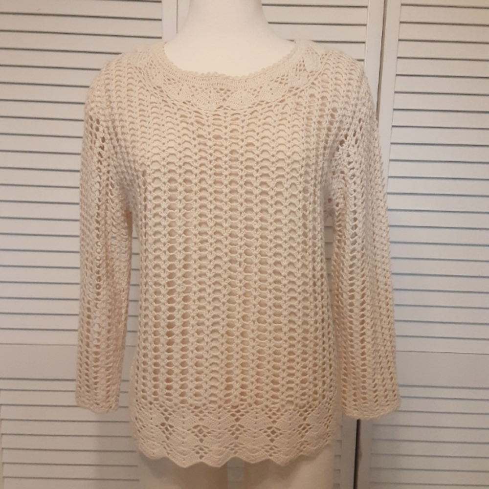 C&B Crochet Sweater Blouse with an Inner Sleeveless Lining